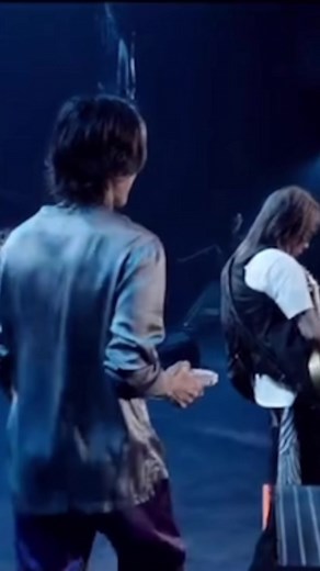 B'z LIVE-GYM 2022 - Highway X - 裸足の女神パフォーマンス