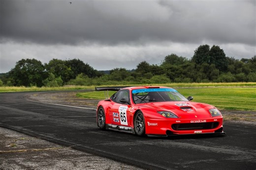 VIDEO - L'histoire compliquée des Ferrari de course au début des années 2000
