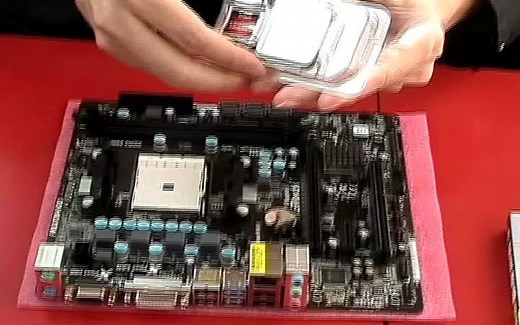 AMD最新FM2接口CPU升级组装