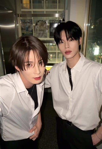 Game Boy Adventures with YUNSEONG & SIHUN