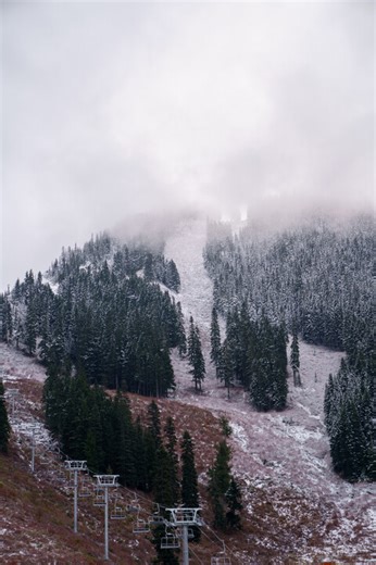 11K views · 130 reactions | Here's a one-minute video showcasing the transformation of Kehr's Chair from start to finish. Huge thanks to everyone involved in getting this amazing upgrade completed for the upcoming season. We can't wait to get this lift spinning! ❄️ | Stevens Pass | Facebook