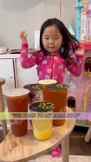 93K views · 2.8K reactions | Isn’t Sarang a cute boba shop owner? 溜#hungryfam #boba #drink #smoothie #tea #mukbang #mukbangers #mukbangvideo #mukbangfood #mukbangeating #mukbangvideos #foodietribe #loveeating #igfoodies #sohungry #yums #foodietravels #foodposts | Hungry FAM Plays | Facebook