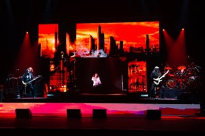 Here Is Quality Video Of RONNIE JAMES DIO's Hologram Performing In Asbury Park, New Jersey