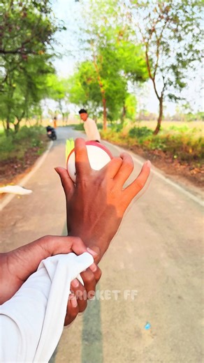 Carrom Bowling tips 🏏🏏 #shortsfeed #shorts #cricket
