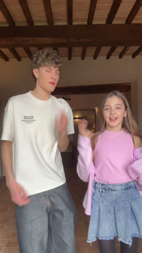 chissà come mai questi trend li facciamo sempre io e Ciamy, e non con Umberto 😂💕