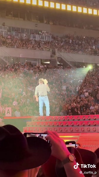 Garth Brooks Live at Camping World Stadium Orlando Concert