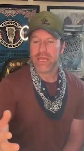 Recovery isn’t always just a game of prescriptions and medicine. Sometimes, it’s the things that are most natural, most primal to us, that guide us there. The role of nature in healing and recovery is the very foundation of what “Hunts the Healing” means to me. Thank you to @thefowllifetv for having me on to share my story! | Drake White