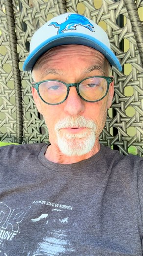 3.2K views · 299 reactions | INSTAGRAM AND TIK TOK LIVE TONIGHT AT 6:30 PM PACIFIC! Help me create Voice Lessons! I’m SO stoked to perform my one-man show. (Can’t afford two of me) See youze guyz later, TONIGHT! | Rob Paulsen - Voice Actor | Facebook