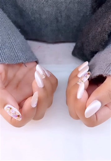 New Nail Art Designs for Creative Styles