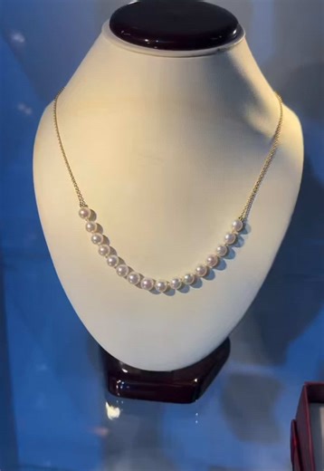 Pearl Jewelry Avaialble At MMJ‼️ Come Check Out The Large Selection Of Pearls Here At Marry Me Jewelry❗️ If you’re interested in learning about natural diamonds, lab grown diamonds, gemstones, jewelry, jewelry manufacturing, watches, OR cash for gold, do not hesitate to give us a call at (630)-MARRYME, DM us here, Message us on our website (link in bio), or visit us in person at MMJ for a free lesson! #jewerly #custom #diamond #pearl #marryme