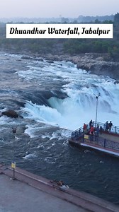 Get ready to be spellbound by the thunderous magic of Dhuandhar Falls, where nature unveils its grandeur in a breathtaking masterpiece! Experience the roar and ethereal mist as the river unleashes its grandeur, just in #Jabalpur, #MadhyaPradesh. Thank you @hikewithpk for sharing this captivating video, a visual symphony of power and beauty! #waterfalls #DhuandharFalls #naturallandscape #travelpassion . . . #travelandexplore #HeartOfIndia #IncredibleIndia #mptourism | Madhya Pradesh Tourism