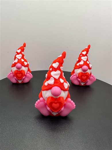Valentine Gnome – 3D Printed Figurine - Etsy