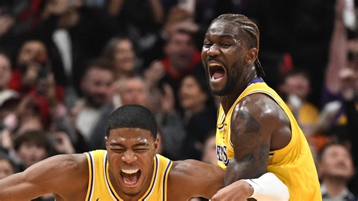 Suns continue to do Deandre Ayton and the Lakers the biggest favor