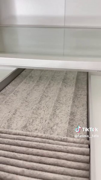 Designing Closet Solutions for Small Spaces