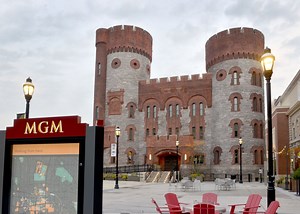 TikTok ‘dramatically changed’ David Nihill’s career — places like MGM Springfield are noticing