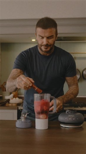 Keeping @kevinhart4real & @davidbeckham fueled and hydrated with the Ninja BlendBoss - the all-in-one tumbler & blender. 🫐🍓🥭🍍 #NinjaBlendBoss | Ninja Kitchen