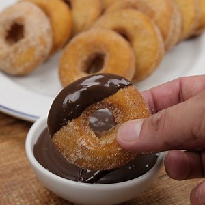 28K views · 311 reactions | Donuts ready in less than 10 minutes! | Taste Delicious | Facebook