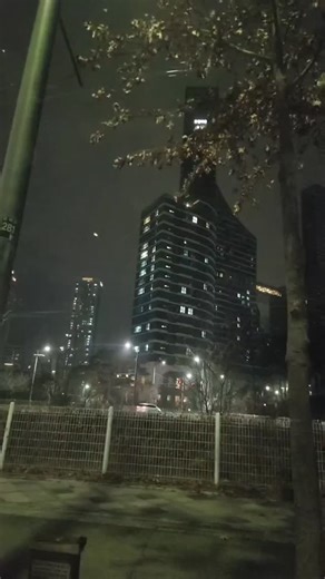 gayoung on Instagram: "white christmas🎄"