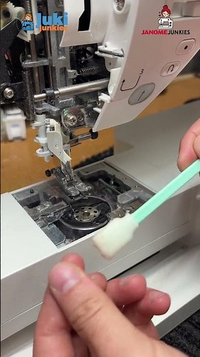If you’ve never cleaned your sewing machine… this is your sign 😅