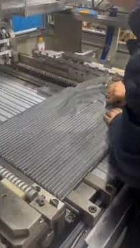 Automatic Dropping Tube Condenser Core Builder Machine