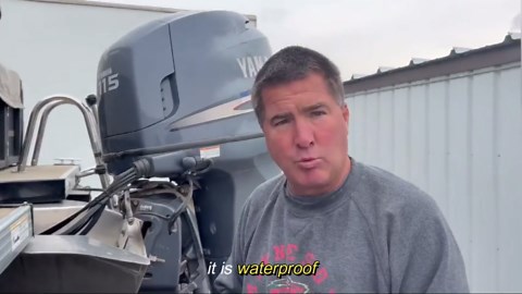 Full Outboard Motor Cover, 800D Heavy Duty Waterproof Boat Motor Cover, Trailerable Boat Engine Cover Fit for Motor 100-150 HP, Gray