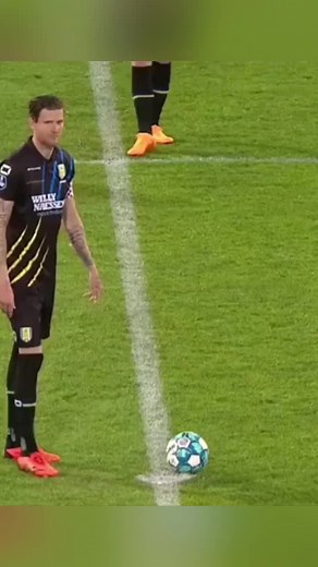 Football Match Halts Suddenly in Final Minutes