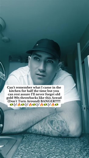 Classic 90s Reggae: Aswad's Don't Turn Around