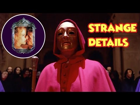 Eyes Wide Shut - Red Cloak's Mask Changes At The Party #eyeswideshut #stanleykubrick