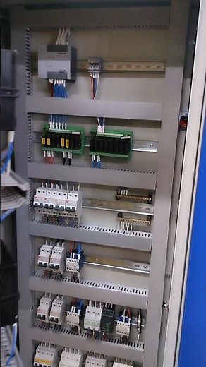 DG synchronisation panel.