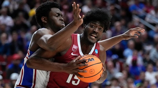Makhi Mitchell returning to Arkansas for final season