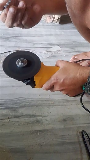 Grinder testing | Powered by DeWalt