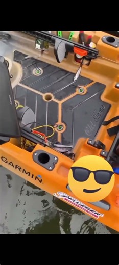 Full review and test drive of motorized kayak