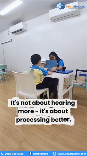 Sometimes when students don’t follow verbal instructions, it’s easy to think they “weren’t listening.” But often, it’s not about hearing at all — it’s about how their brain processes the information they receive. Some kids need more time to make sense of directions. Others struggle to hold the steps in their working memory. It’s not a lack of effort… it’s a difference in how their brain takes in and organizes information. The encouraging part? These underlying cognitive skills can be strengthene