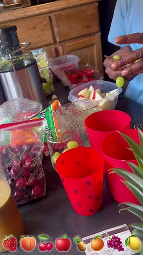 3.1K views · 512 reactions | Shout out to my husband for getting on his heathy journey & for also introducing me & the kids to natural fruit juice. He also told us the benefits of eating fresh fruits instead of snacking on cakes & candy! I'm loving this journey for him! FOLLOW HIM Duffy Darnell #fruits #naturaljuice #fruitjuice #fruitsalad #healthy #dad | Vivian Barkley | Facebook