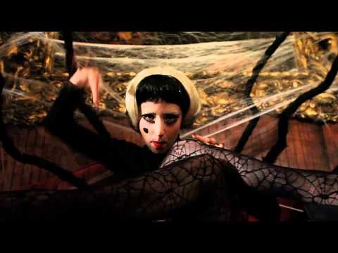 Lady Gaga - Gagaween by The Hillywood Show®