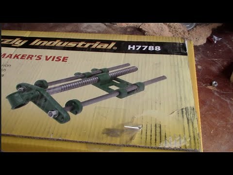Grizzly H7788 Cabinet Vise Review and Install