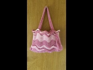 How to Crochet a Bag - Chevron Bag