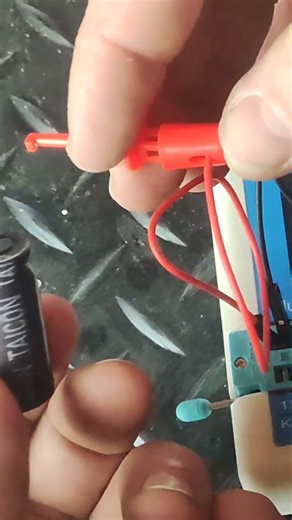 LCR -T7 Capacitor ESR testing #capacitor #electronic