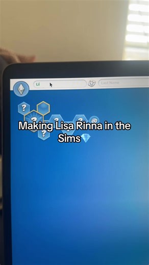 Creating Better Outfits for Lisa Rinna in The Sims 4