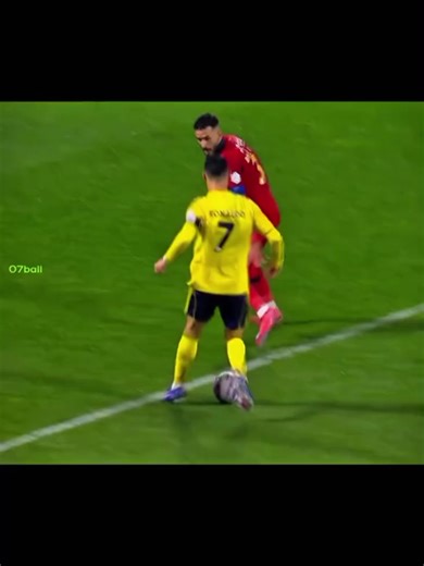 Ronaldo's Unbelievable Football Skills Showcase
