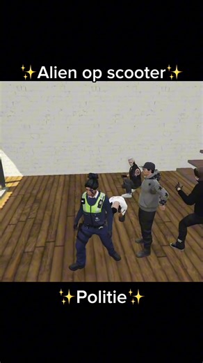 Alien op scooter😂#voorjou #GTA #fivem #viral #foryoupagе