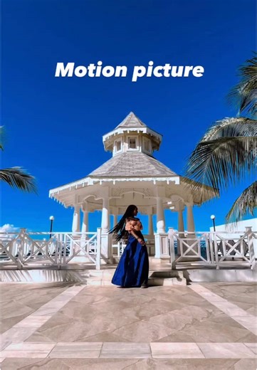 Photo Pose Ideas for Shy Clients in Photography