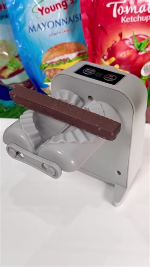 Dumpling making machine #shorts #asmr #foryoupage❤️❤️ #viralvideos #tiktokfood