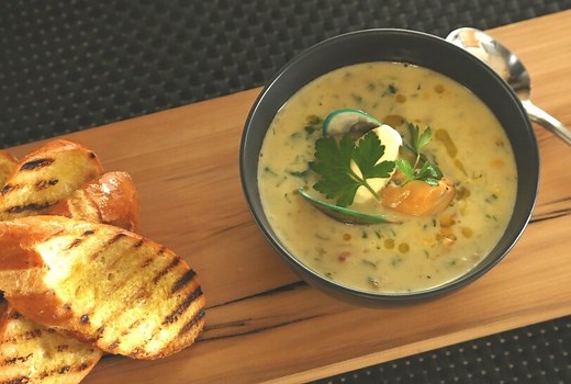 Traditional creamy NZ Greenshell mussel chowder — Aquaculture New Zealand