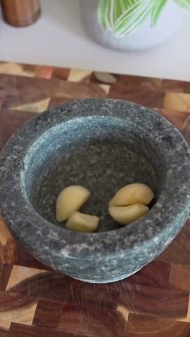 Shallots and herbs Alfredo: a quick delight