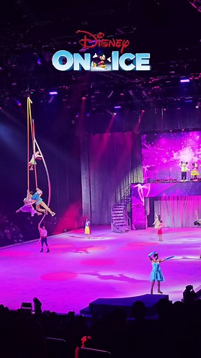 Disney On Ice presents Jump In! Show Highlights