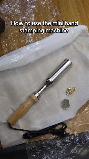 Using the Mini Hand Stamping Machine Effectively