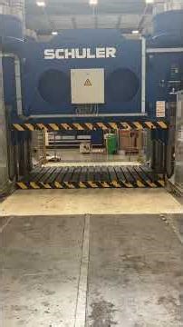 4,000 Ton Hydraulic Press - Schuler