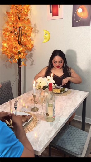 Comedor de 4 Sillas Moderno y Minimalista