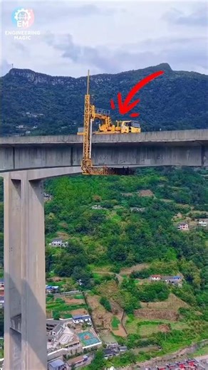Bridge ke neeche inspection kaise hoti hai? | Special Vehicle Explained #shorts